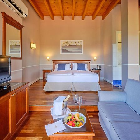 Hotel Boffenigo - The Golden Hour กอสเตร์มาโน ภายนอก รูปภาพ