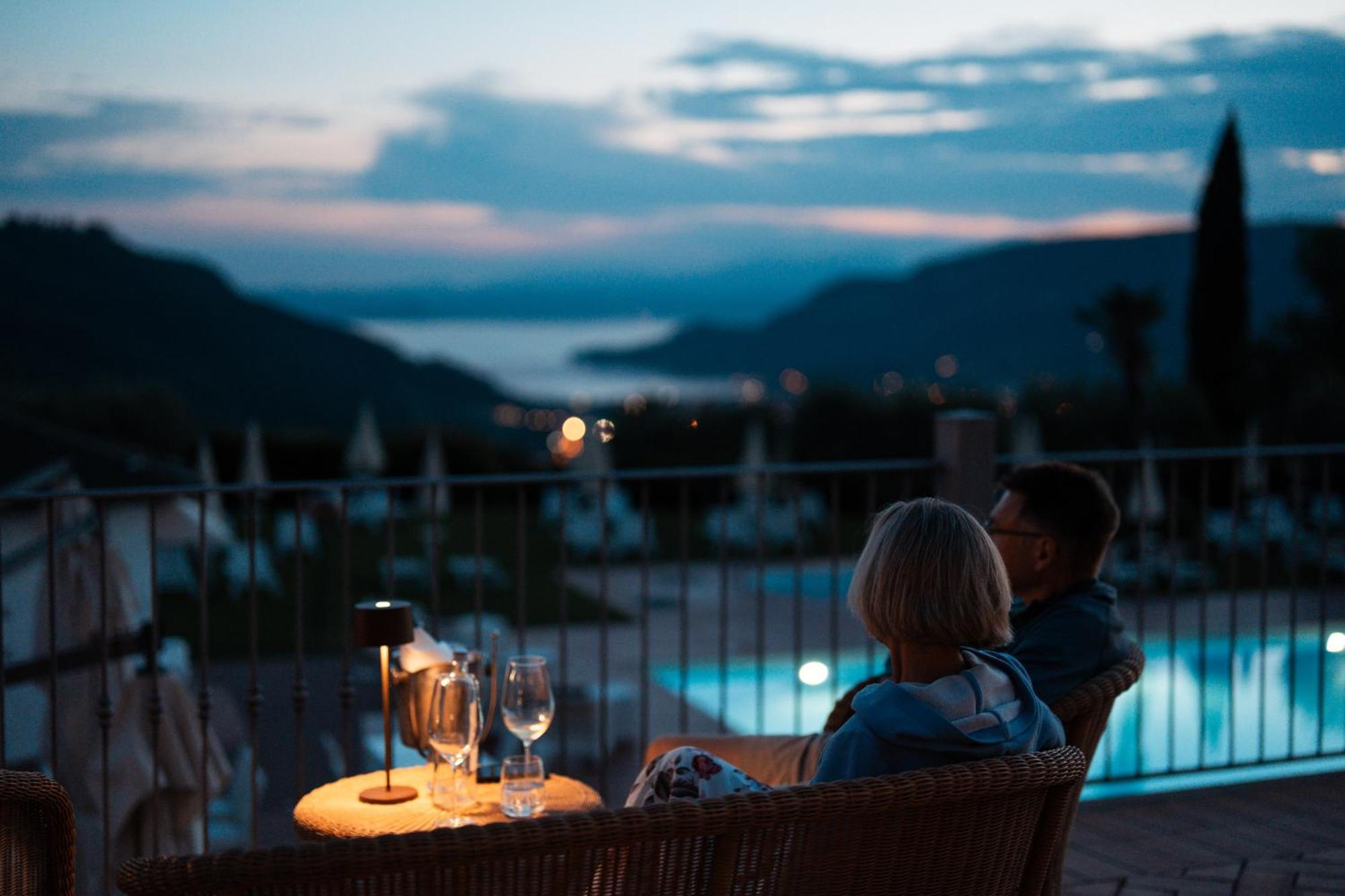 Hotel Boffenigo - The Golden Hour กอสเตร์มาโน ภายนอก รูปภาพ