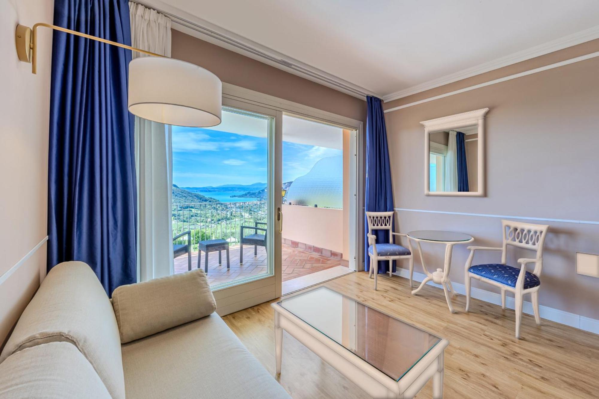 Hotel Boffenigo - The Golden Hour กอสเตร์มาโน ภายนอก รูปภาพ