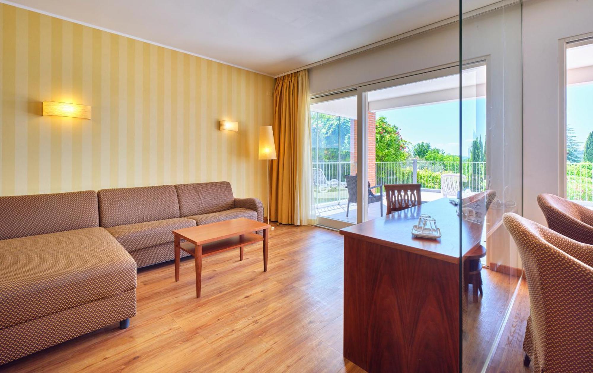 Hotel Boffenigo - The Golden Hour กอสเตร์มาโน ภายนอก รูปภาพ